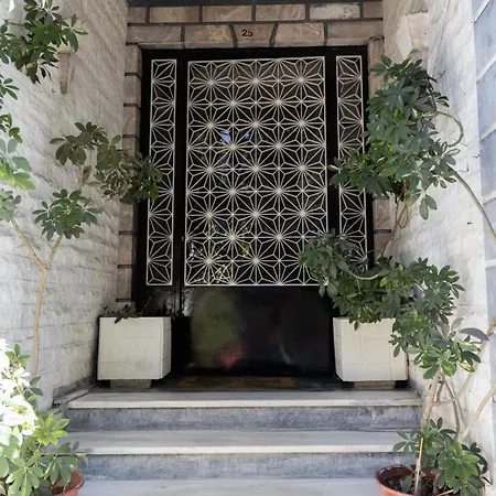 Apartment Modern Acropolis 2 Bedroom Steps From History *