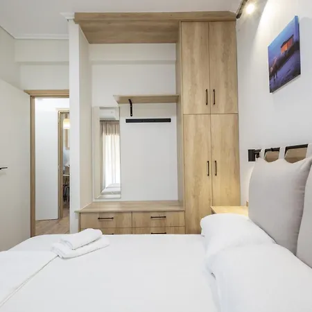 Apartment Modern Acropolis 2 Bedroom Steps From History *